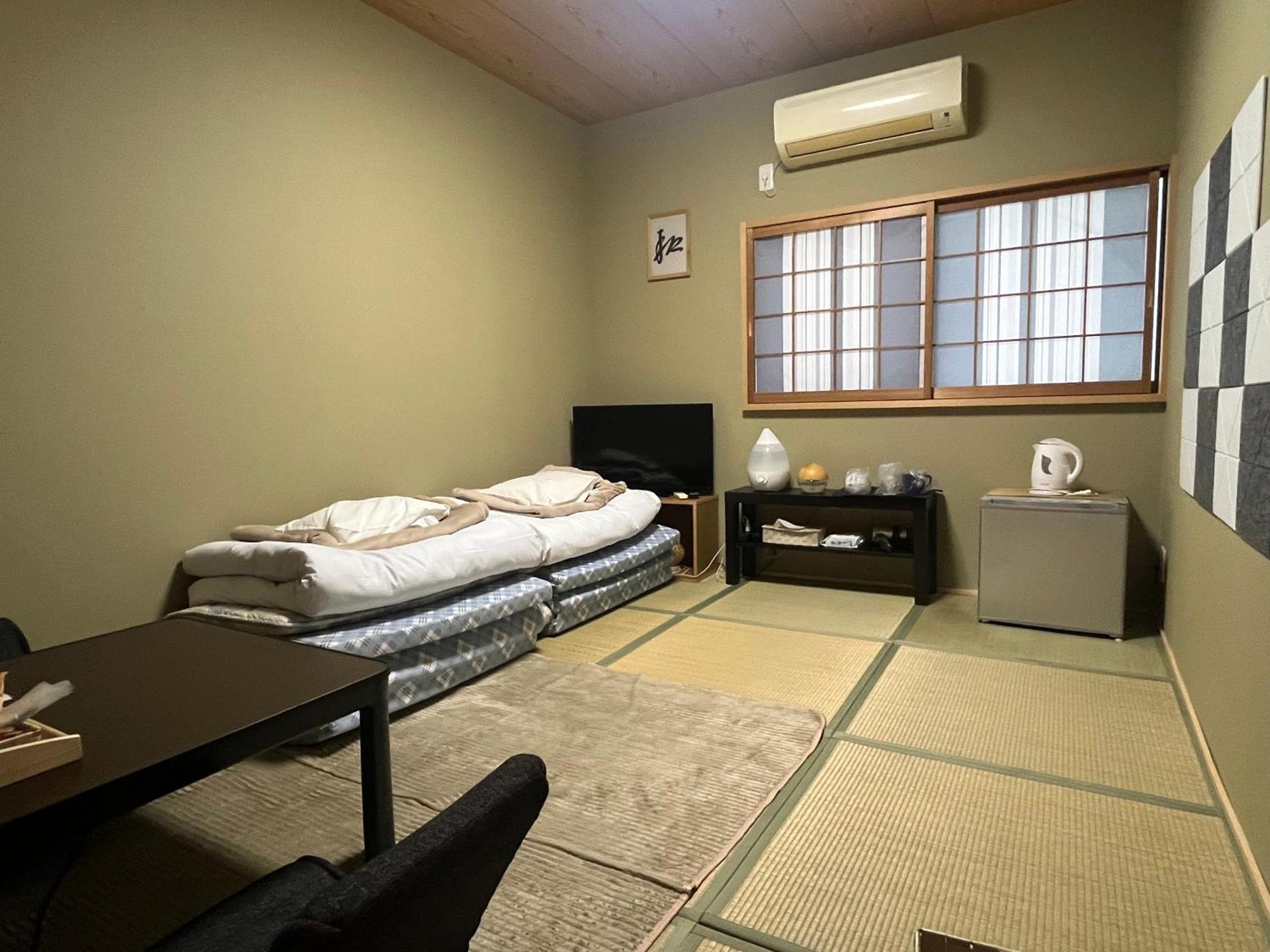 Wafu Uehonmachi 傳統日式旅館 2*
